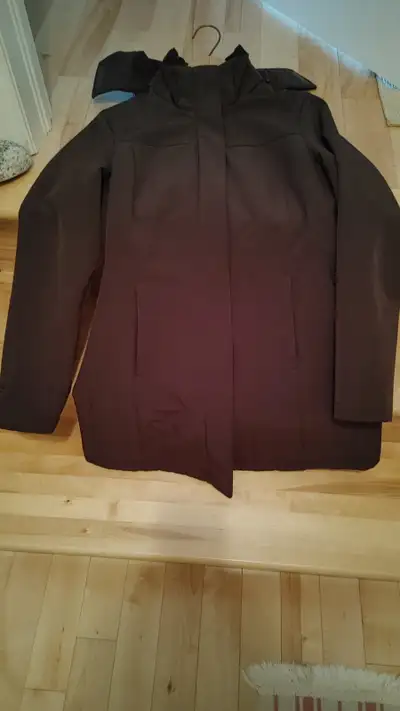 Manteau brun à capuchon femme gr. petit/moyen, View more