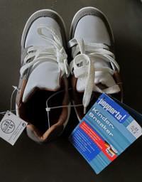 Brand New with tags Kid Shoes Size 2