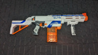 Nerf Retaliator Elite Blaster With Full Amunition /Avec Munition