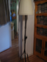 lampe style fer forger