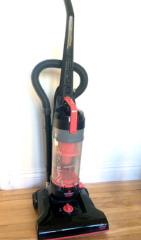 Bissell  Powerforce Bagless Upright Vacuum