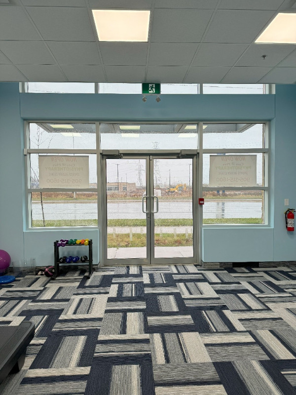 PHYSIOTHERAPY LOCATION, BUSINESS AND EQUIPMENT FOR SALE in Commercial & Office Space for Sale in Oakville / Halton Region - Image 2