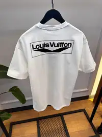 Louis Vuitton T-Shirt 