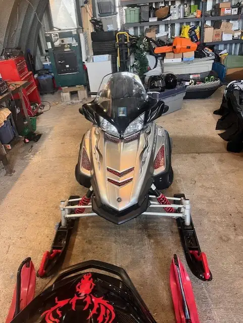 Amazing Shape, low km's, 4 stroke, 3 cylinder in great shape, stored inside, perfect seat, electric...