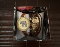 Women’s Elephant Themed Watch and Bracelet Gift Set