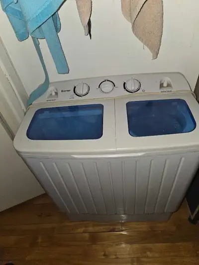 Laveuse portative, View more