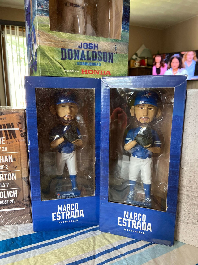 Blue Jays/Detroit Bobbleheads in Arts & Collectibles in Woodstock - Image 3