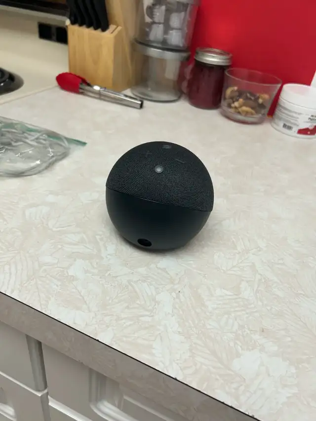 Amazon Alexa in General Electronics in Edmonton - Image 4