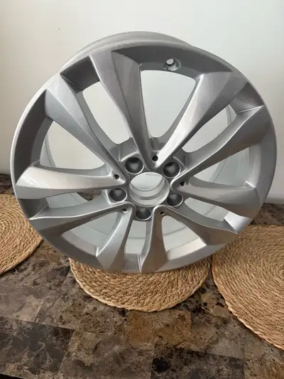 Size 7J x 17 Brand new Quantity 2