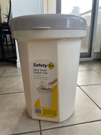 Safety 1st Easy Saver Diaper Pail (15 ltr)