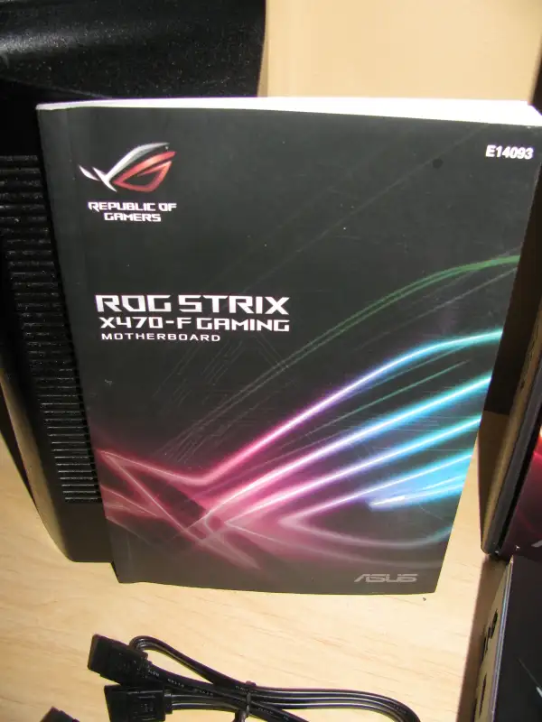 ASUS - ROG STRIX X470-F GAMING in Desktop Computers in Oakville / Halton Region - Image 7