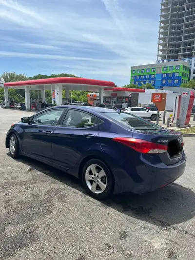 I Selling my 2012 Hyundai Elantra (Top Model) in a sleek deep blue color. This car is fully loaded w...