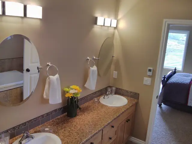 Fully Furnished 3 Bedroom Duplex- Avail NOW in Short Term Rentals in Fort St. John - Image 8
