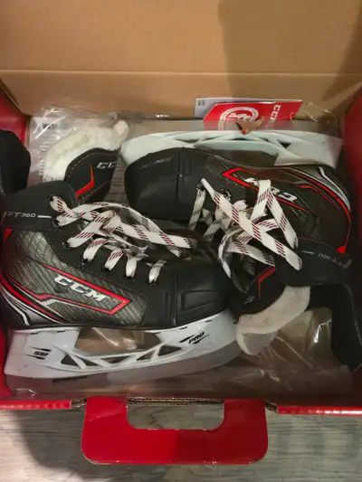 Junior and youth hockey skates, View more