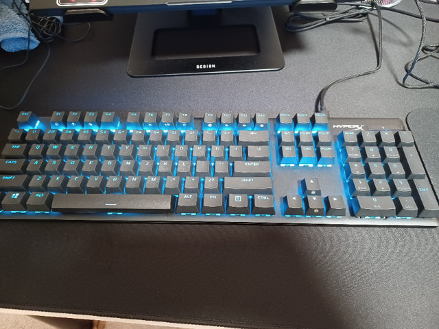 HyperX Alloy Origins PBT Mechanical Gaming Keyboard Aqua Switch in Mice, Keyboards & Webcams in Markham / York Region - Image 3