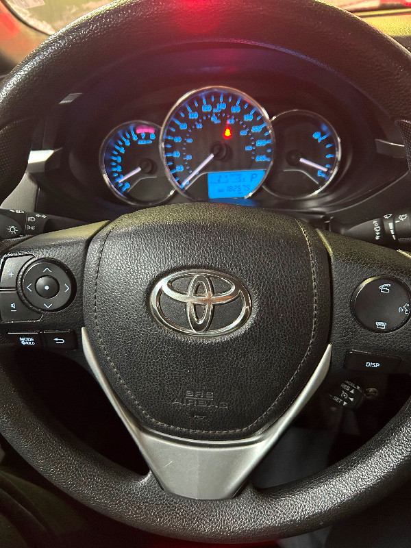 Toyota Corolla 2016 dans Autos et camions  à Laval/Rive Nord - Image 4