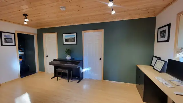 House For Sale - 104 Kennedy Street, Haines Junction in Houses for Sale in Whitehorse - Image 9