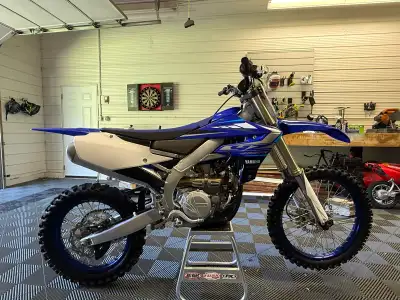 2020 Yamaha YZ450FX Excellent condition, only 33 hours. Runs perfectly, zero issues. Very well maint...