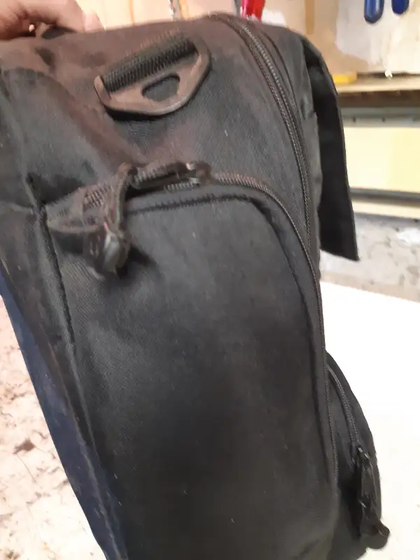 Laptop bag in Laptops in Longueuil / South Shore - Image 4