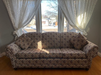 Vintages couches, floral fabric