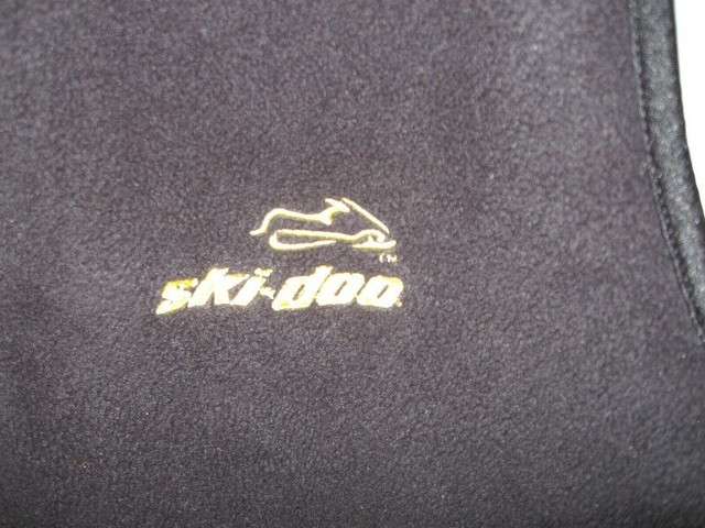 Ski-Doo Vest in Snowmobiles Parts, Trailers & Accessories in Moose Jaw - Image 3