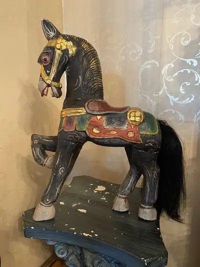 Vintage wooden horse Has some imperfections that give it character 18” tall Made in Indonesia