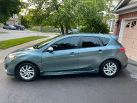 2012 Mazda 3 GS-SKY Hatchback CERTIFIED with Michelin Snow Tires
