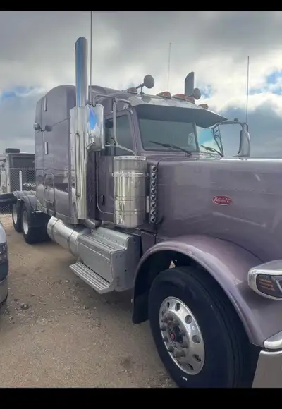 For Sale: 2016 Peterbilt 389 – Well Maintained 2016 Peterbilt 389 available for sale with 950,000 km...