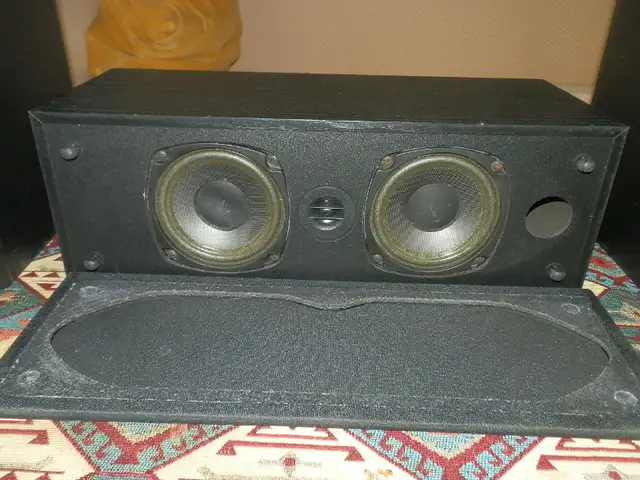 PSB Alpha B Black Bookshelf Speakers - 90W - 2-Way NEW! in Speakers in Dartmouth - Image 4