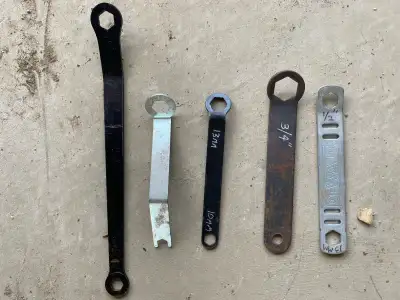 Used Assorted 5pc Circular & Mitre Saw Wrenches, View more