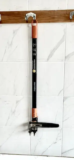 Fiskars High quality weeder. Original $35 price tag is still attached.