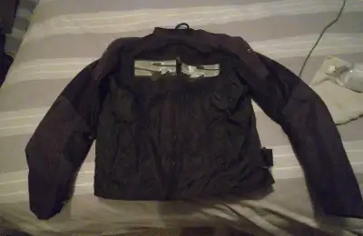 I am selling a Speed and Strength motorcycle jacket, perfect for riders seeking both protection and...