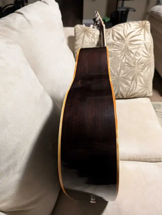 Vintage Morales M-20 Acoustic Guitar in Guitars in Peterborough - Image 5