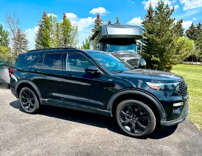 2023 FORD EXPLORER ST LINE, Fully Loaded, Moon Roof, One Owner