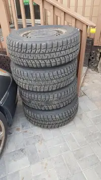 215 60 R16 Snow Tire Set With Rims - Subaru Outback