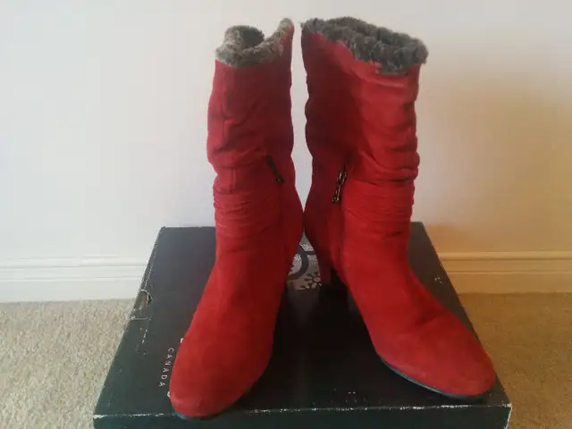 Blondo red suede leather boots 7.5 in Women's - Shoes in City of Toronto - Image 4