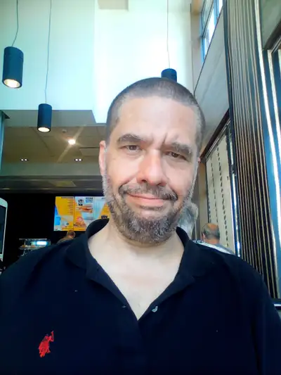 CHERCHE AMIS --LOOKING FOR FRIENDS, View more