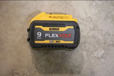 DeWalt FlexVolt 9aH, View more