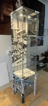 3 sides glass display shelf with light 