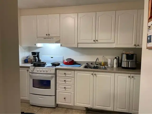 Private Furnished All-Inclusive Room Rental in Room Rentals & Roommates in Ottawa - Image 5