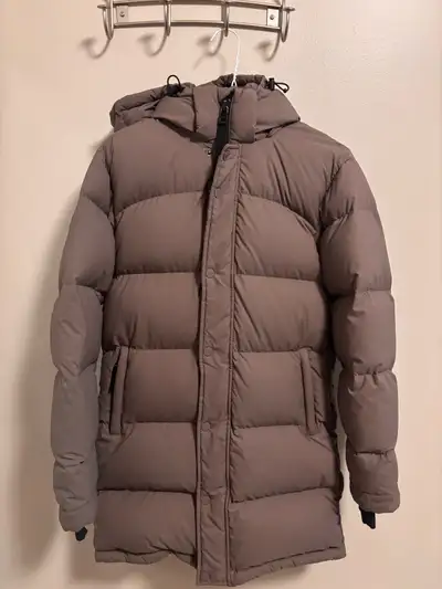 Aritzia Super Puff, View more