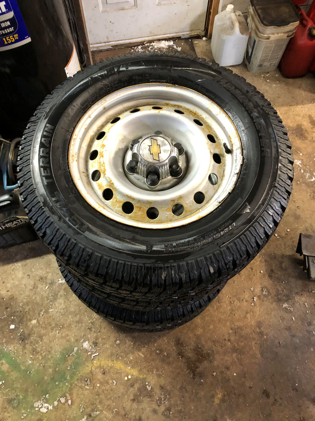 245/70R17 Snow Tires in Tires & Rims in Barrie - Image 2