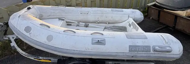 Dinghy, annexe, Zodiac, bateau gonflable, Caribe en hypalon in Powerboats & Motorboats in Lévis - Image 3