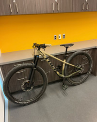 Trek Roscoe 9