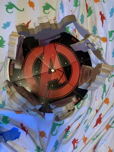Marvel Avengers Wooden Toy This set includes 6 favorite marvel characters Included are: 1 - CAPTAIN...