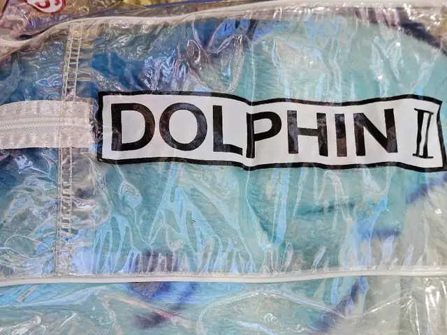 Dolphin mink blanket & dolphin lamp  in Bedding in Moncton - Image 2
