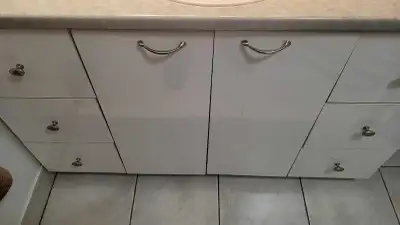  A donner - Vanité de salle de bain , View more