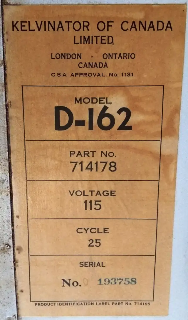 Vintage refrigerator in Refrigerators in Sudbury - Image 5