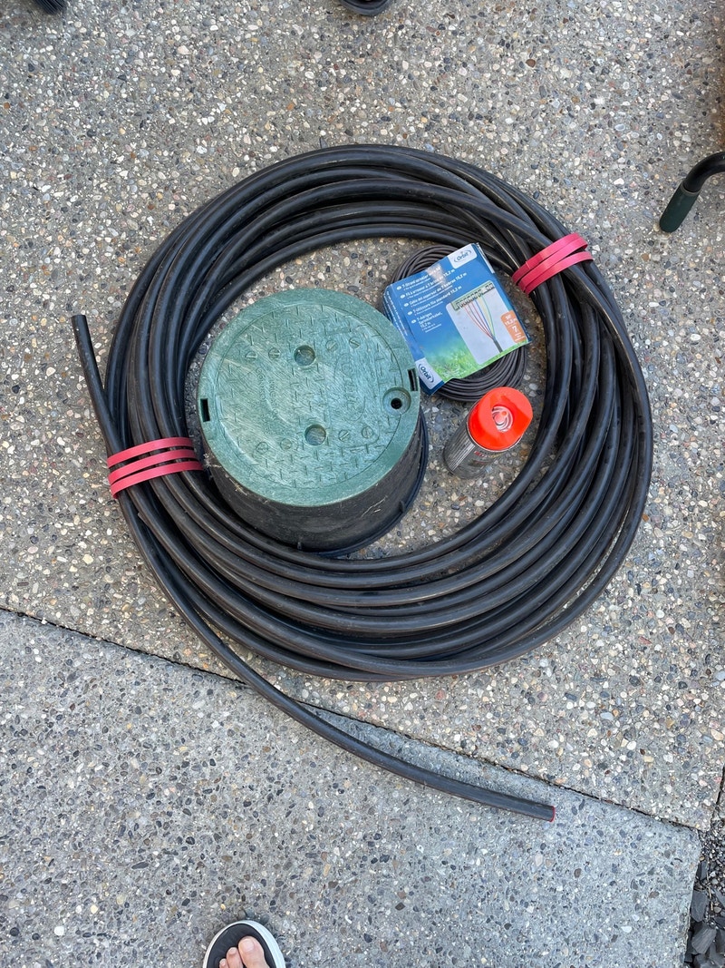 Under ground sprinkler kit, including hose, valve box, wire Other