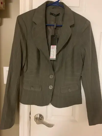 New Women’s Blazer $15, View more